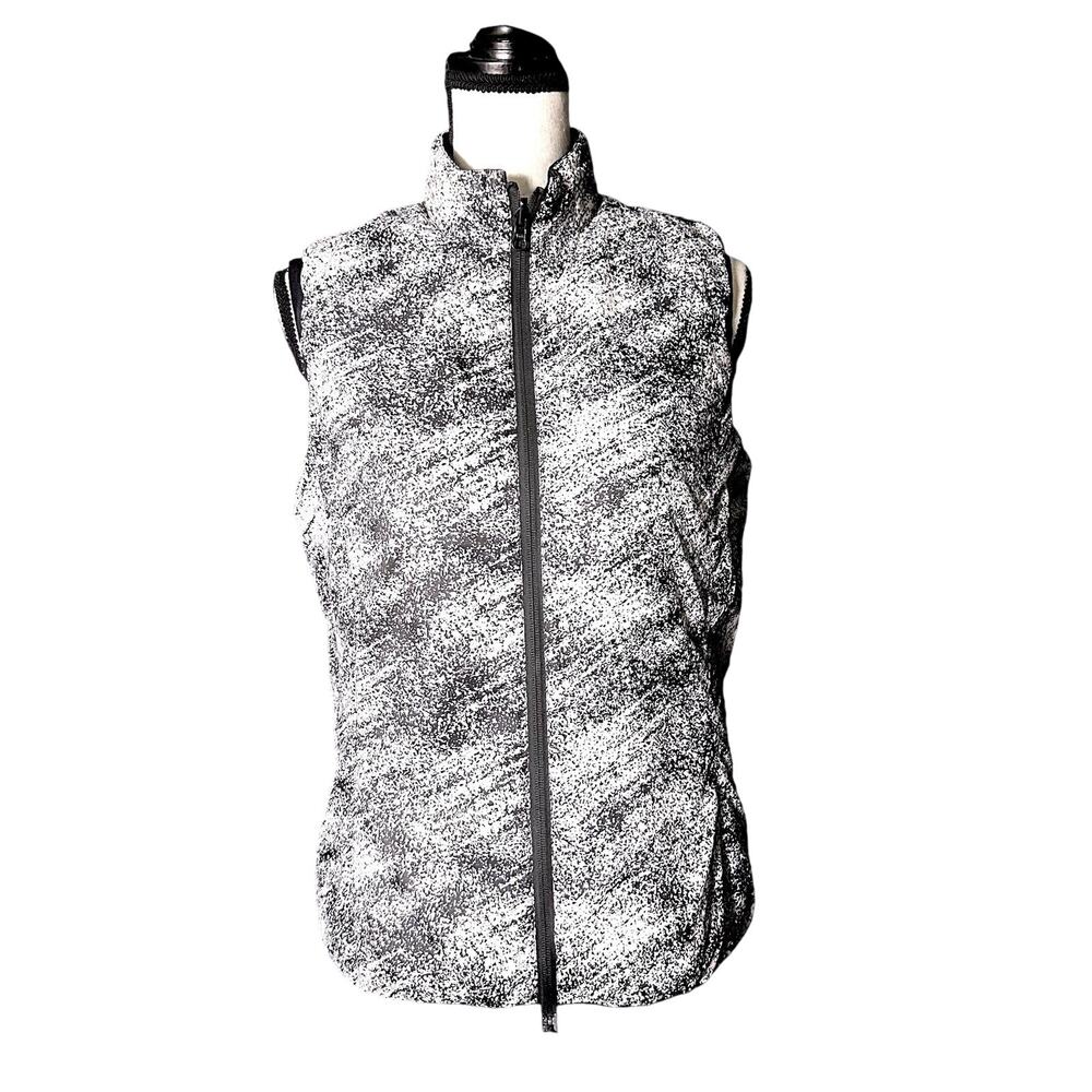FootJoy Womens Puffer Vest Size Small Black White Reversible‎ Sleeveless TPC